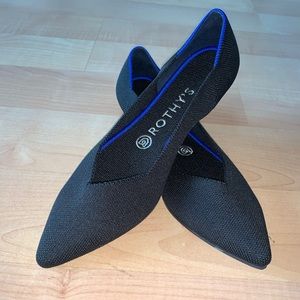 Brand new black pointed flats
